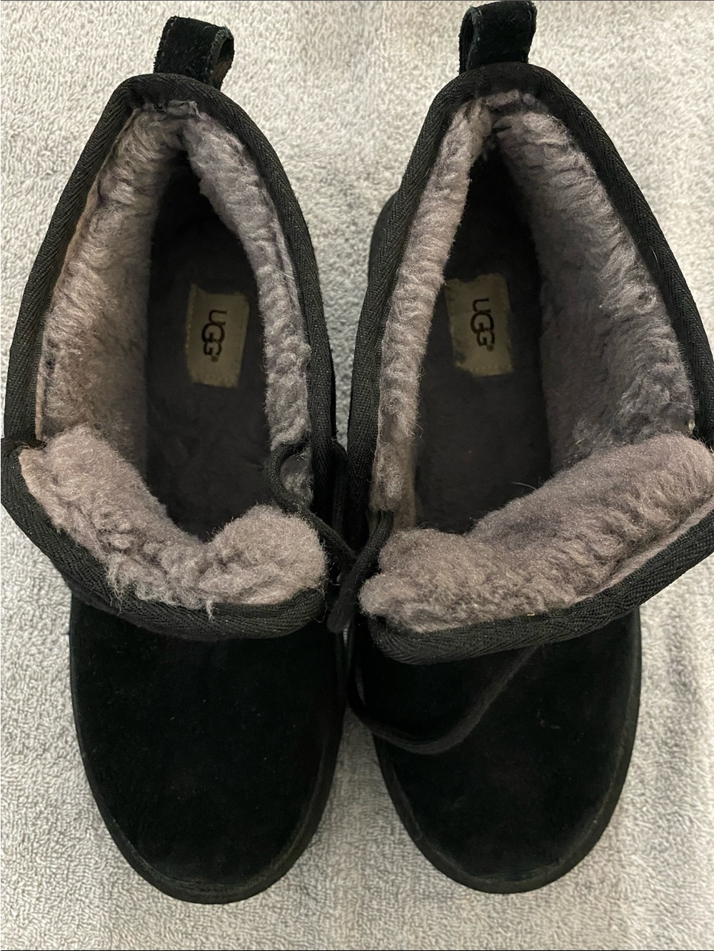 UGG Black Suede Shearling-Lined Men’s Slippers